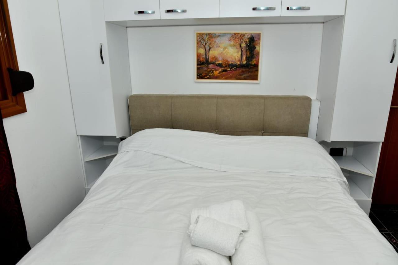Villas Apartments Shahaj Vlorë 외부 사진